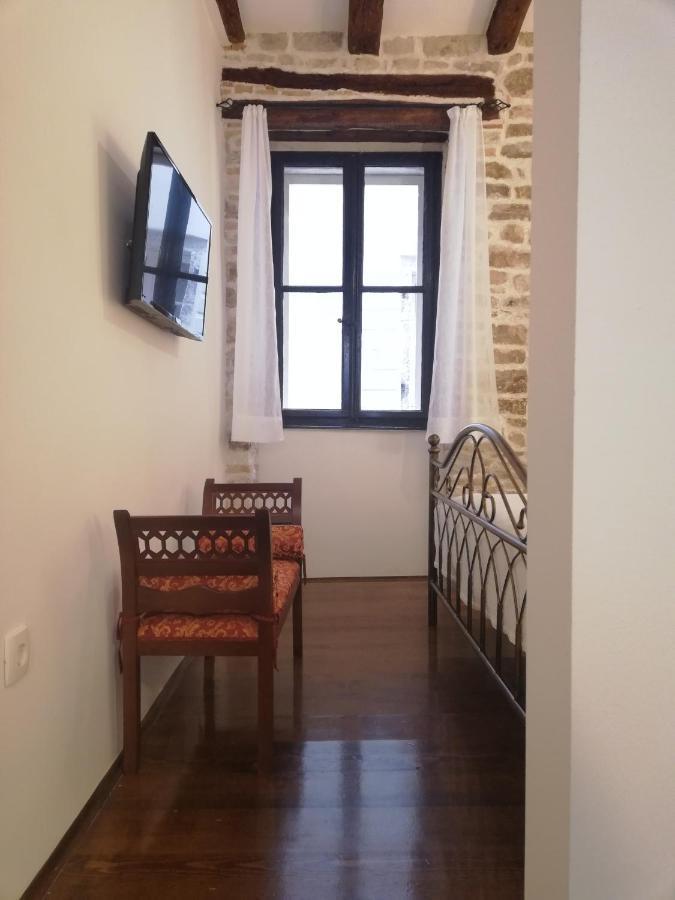 Studio Apartment Casa Di Pietra Rovinj Bagian luar foto