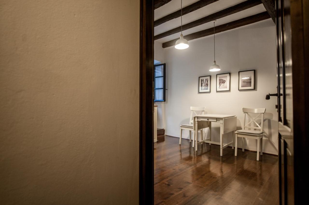 Studio Apartment Casa Di Pietra Rovinj Bagian luar foto